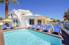 Villa Crispa lux - 300 meters from the beach by Bedzy